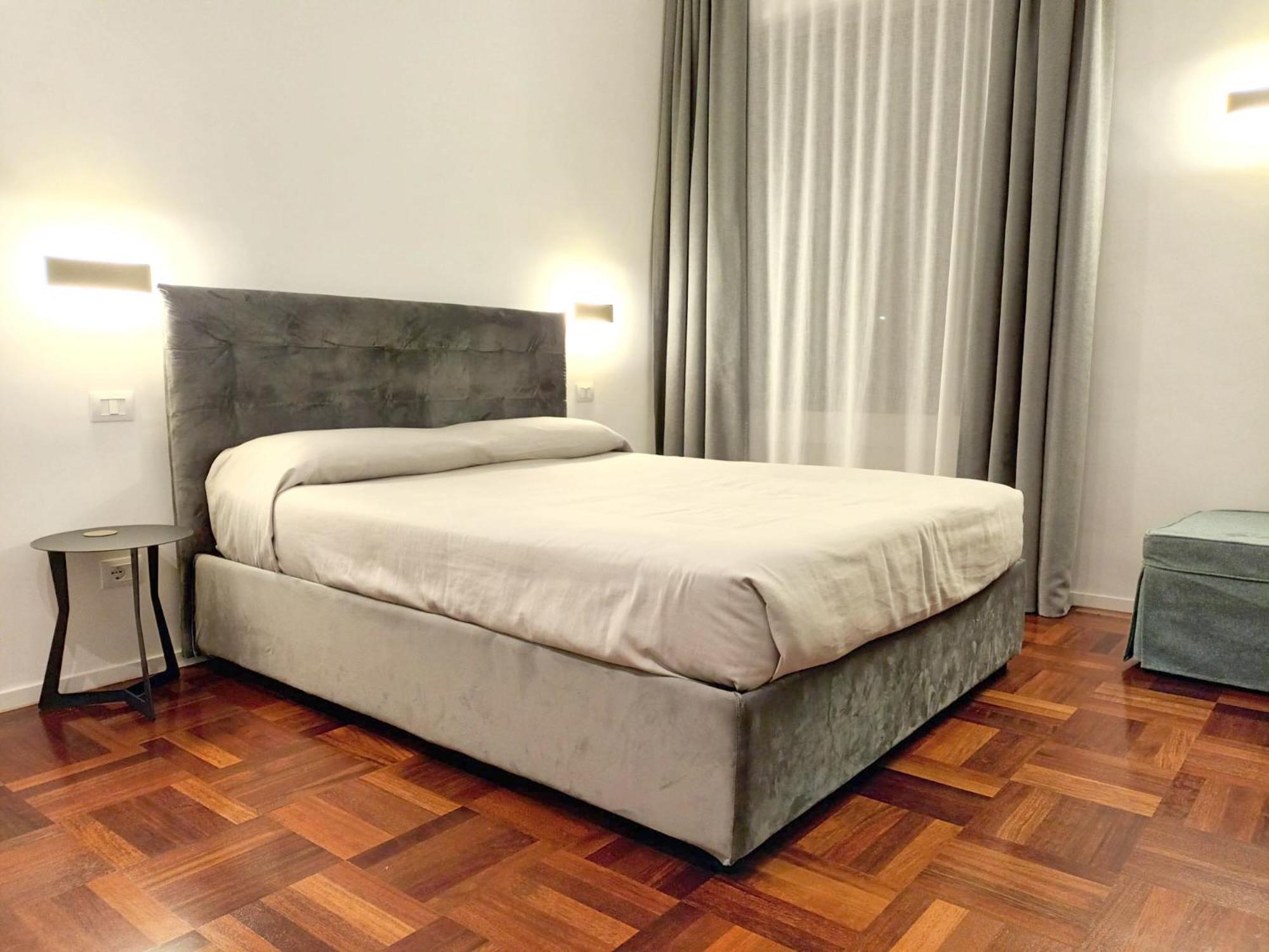 B&Bari, Via Crollalanza, Le Case Di Aurelia Guesthouse Kültér fotó