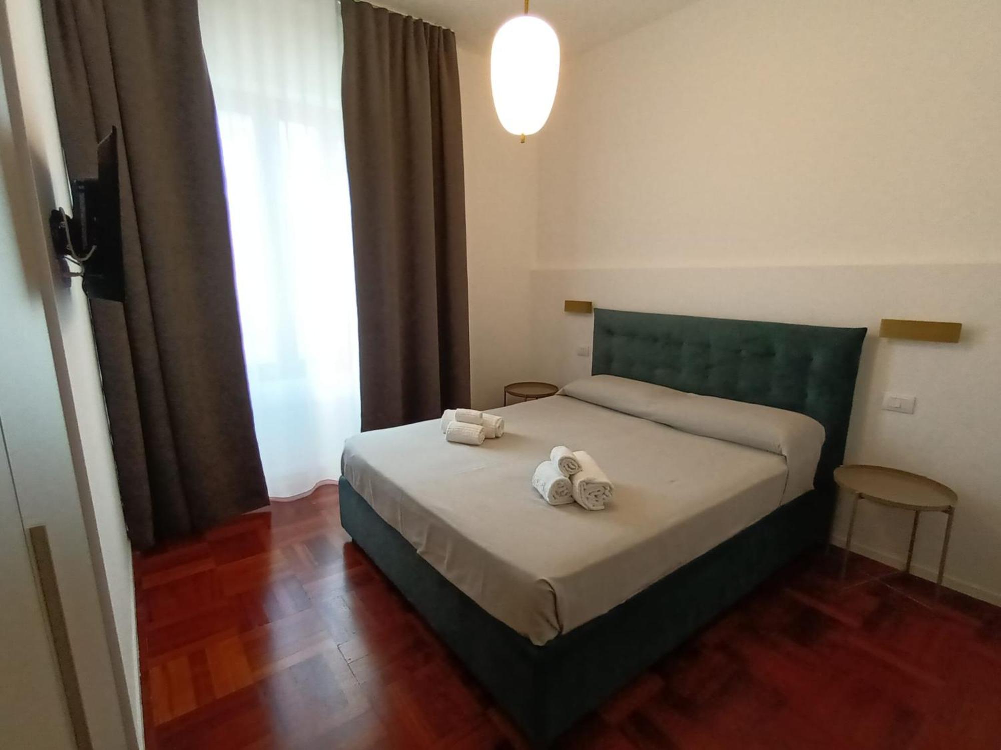 B&Bari, Via Crollalanza, Le Case Di Aurelia Guesthouse Kültér fotó
